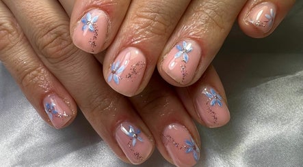 Glamorous Nails & Lashes billede 2