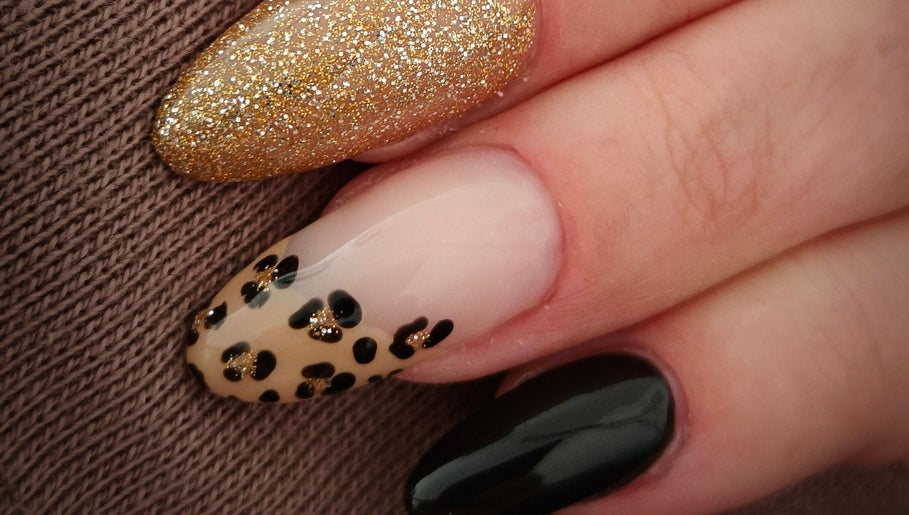 Nails by Beckie imagem 1