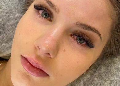 Professional eyelash extensions at Sistar Lashes Sandy Bay, located in Sandy Bay, Tasmania, AU.
