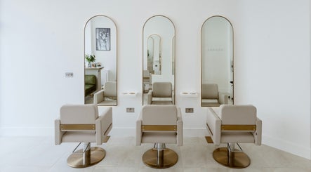 Yù Hair image 3