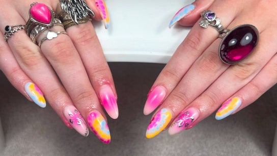 Little House of Nails & Beauty