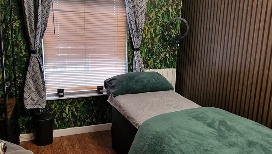 Waxing & Relaxing Chorley изображение 1