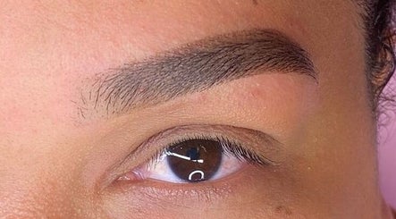 Gambar Jacqueline Cruz Brows and Lashes 2