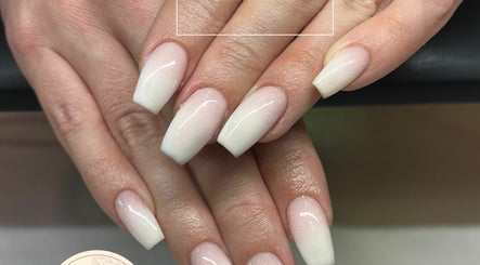 Nails by Amy McDonald afbeelding 2