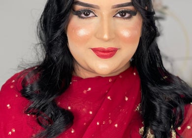 Woman in red saree with makeup at Niloofar Beauty, Cannington, Western Australia, AU.