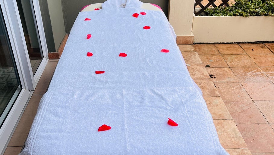 Philly's Mobile Spa  kép 1