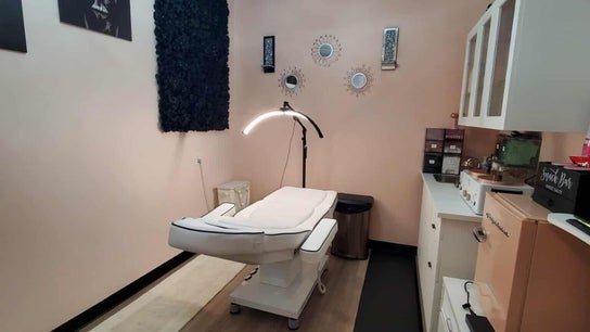 T2B Wax Room Sacramento CA
