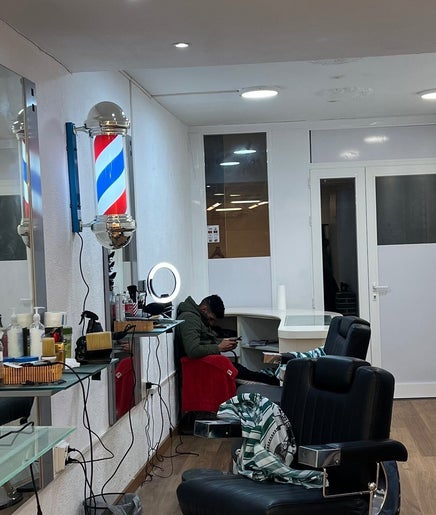 Image de LA 40 BARBERSHOP 2