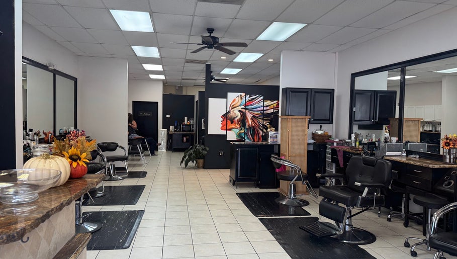 The Master's Touch Salon – obraz 1