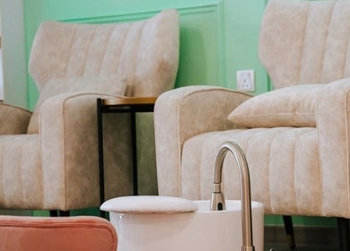 Luxurious pedicure chairs at AM Beauty in Kuala Lumpur, Wilayah Persekutuan, MY provide ultimate relaxation.