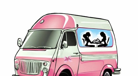 Nail Truck by luna