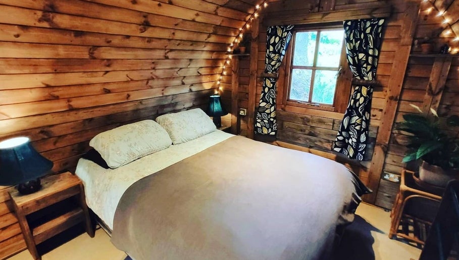 The Greenhouse Spa Retreat image 1