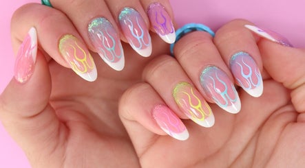 Glitterbels Salon Nails by Annabel
