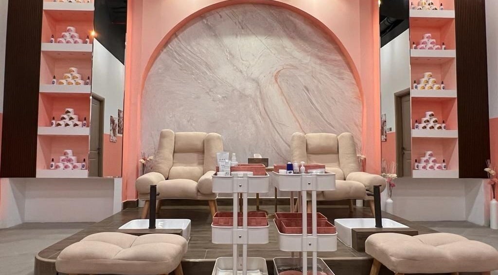 Luxurious pedicure lounge at Am Grace & Glam Beauty Center Arjan Dubai, offering a serene ambiance in Dubai, AE.
