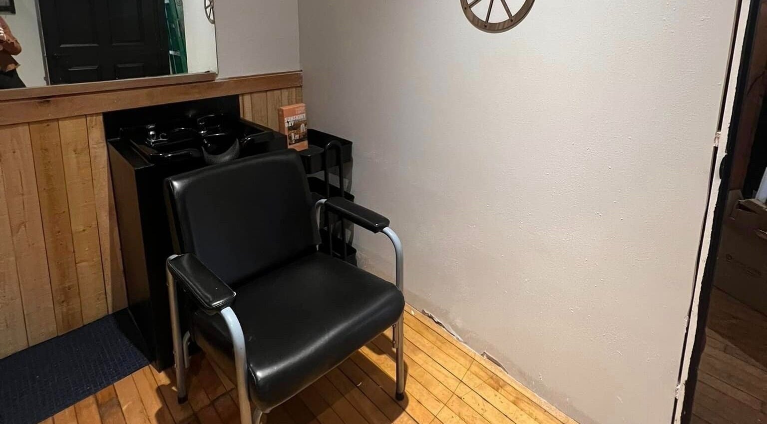 Chic styling chair in T’s Hair and Beauty, Richland Center, Wisconsin, US.