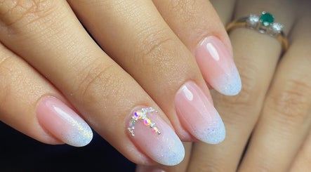 Diana Cala Studio Nails – kuva 2