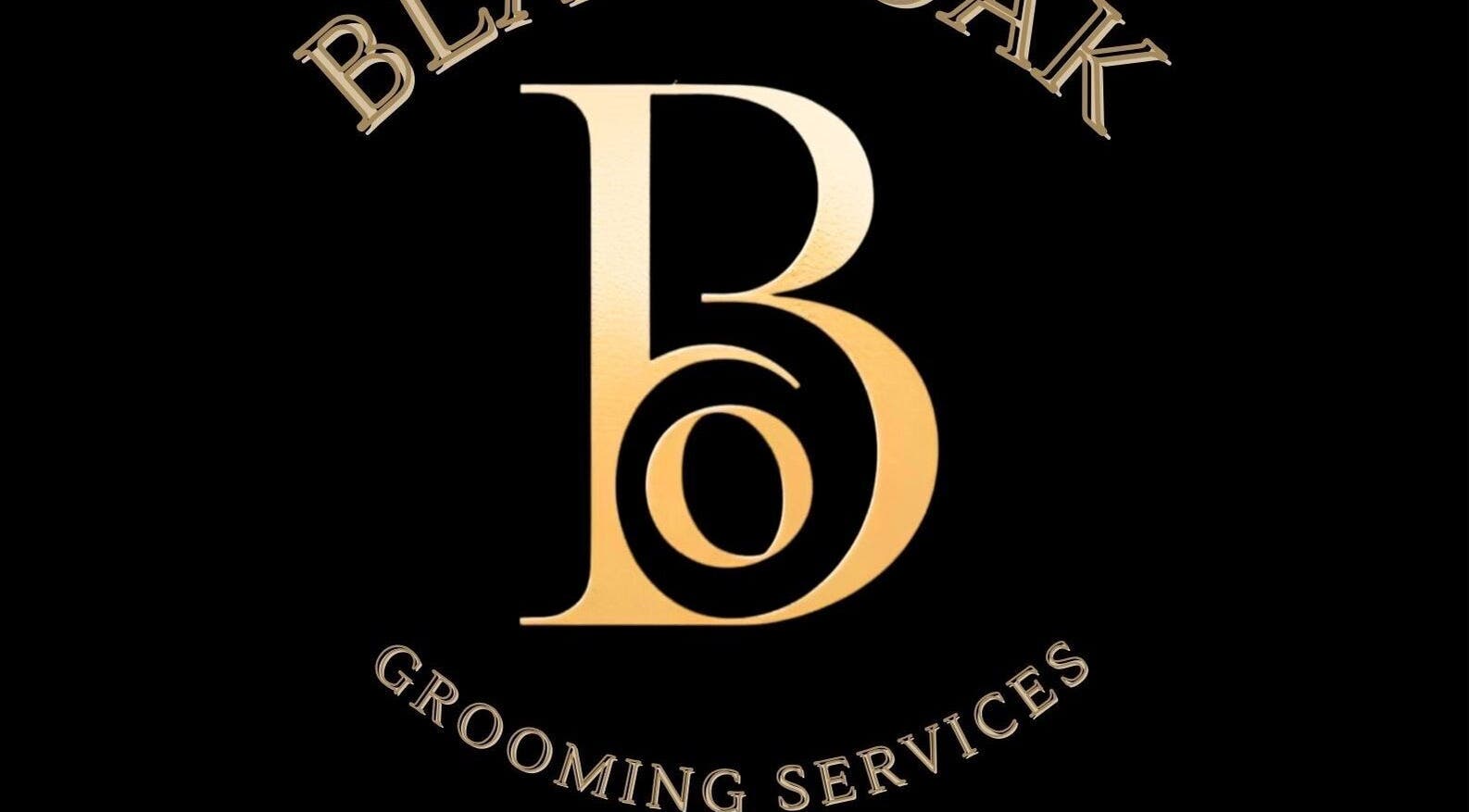 BLACK OAK logo in gold with grooming services at Peoria, Illinois, US.