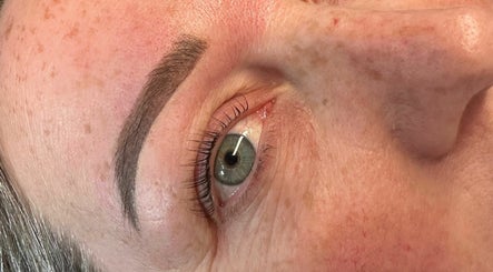 Lashed By Lucy, bild 3
