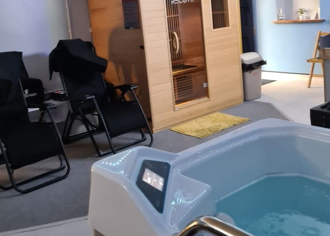 Luxurious spa area at Elevate Gym + Athlete Recovery, Clogher, Northern Ireland, GB with sauna and hot tub.
