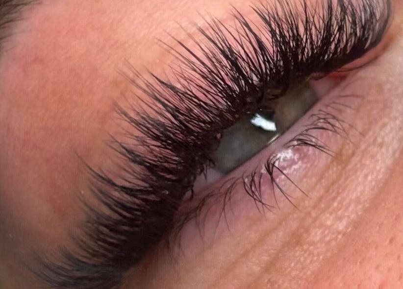 Close-up of expertly crafted eyelashes at JLR Lashes in Port Seton, Scotland, GB.