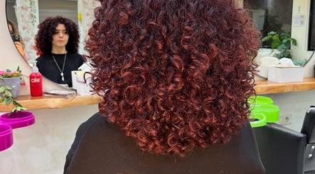 Imagen 2 de Curlz Beauty Center 