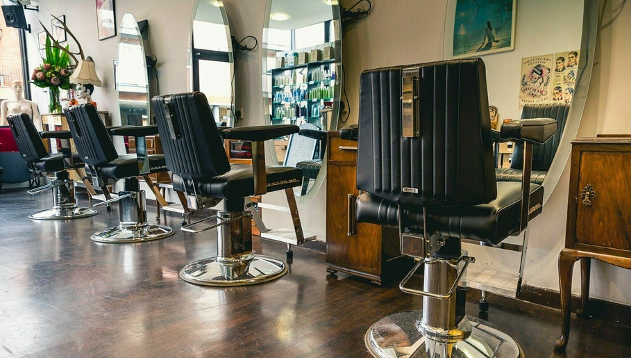 Icon Hairdressing, bilde 1