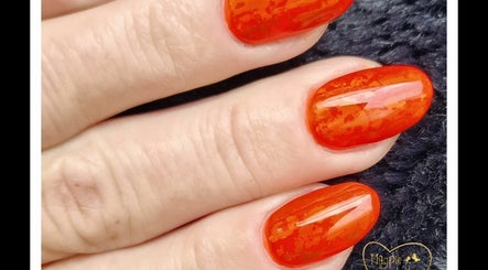 Sarah Jane's Nails & Lashes صورة 3