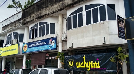 Exterior of Wahyuni Beauty at NO 20 Jln Sepakat, 34300 Bagan Serai, Perak, in Bagan Serai, Perak, MY.