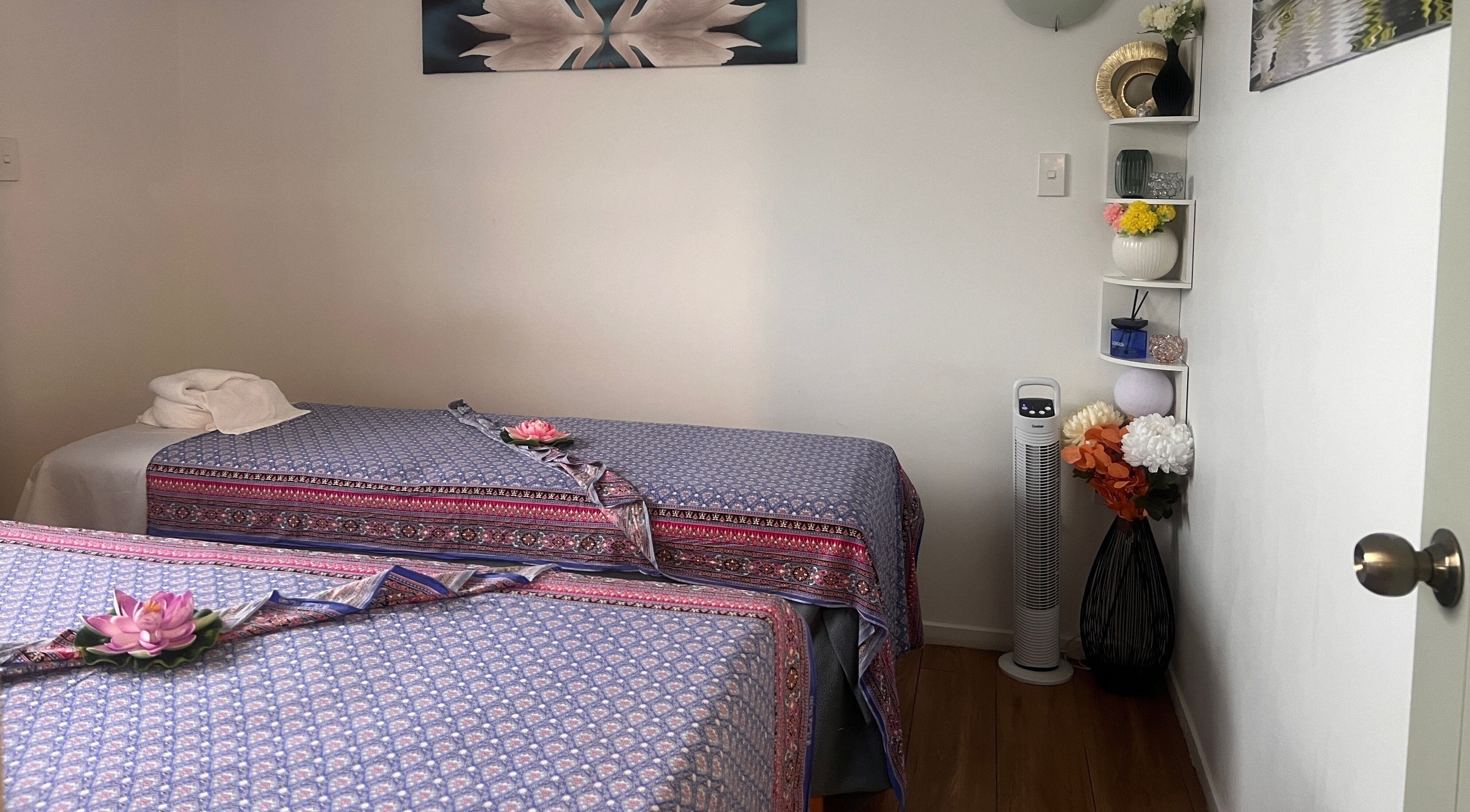 Tranquil Thai Massage - Glenfield offers peaceful massage room in Auckland, Auckland, NZ with twin beds and elegant decor.