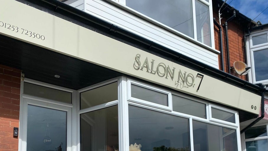 Salon No.7 – kuva 1