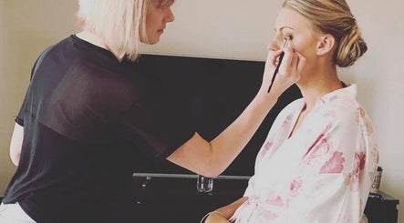 Professional makeup artist at Makeup and Brows by Kaylie Anne, Mount Gambier, South Australia, AU.