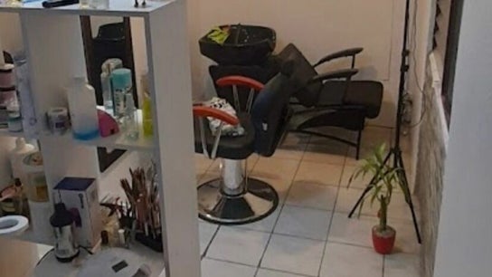 DV Salon