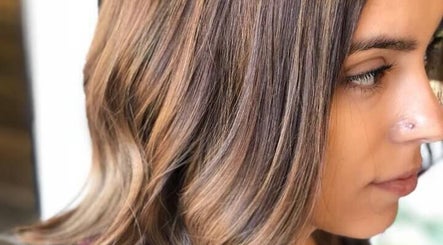 Stylish hair highlights at Brian @ Twelve Stone’s Salon, Fresno, California, US.