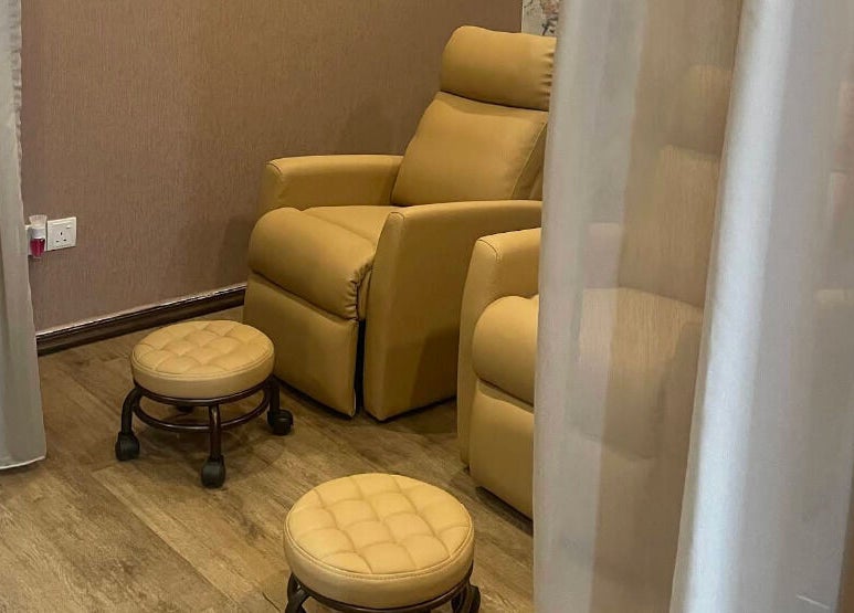 Cozy relaxation chair at Hera Beaute Spa, Nilai, Negeri Sembilan, MY offers ultimate comfort.