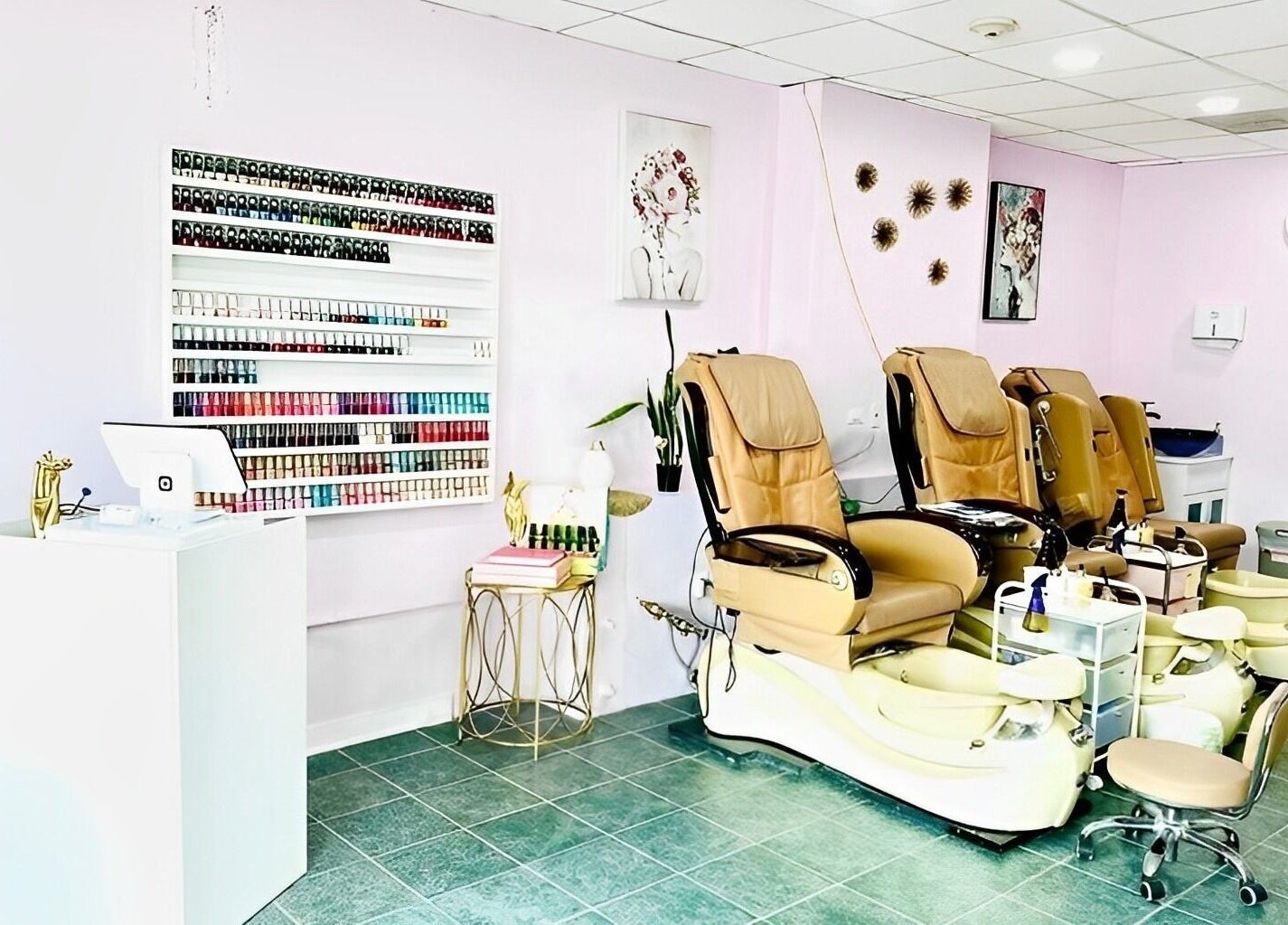 GMM Nails venue with pedicure chairs and nail polish, Highland Park, Illinois, US. Elegant and inviting salon space.