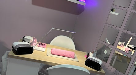 Emma Swan Nail Studio