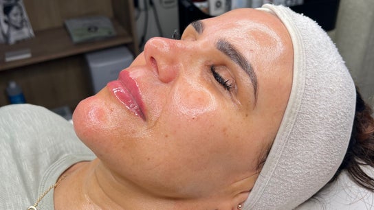 Refine Skin Lounge