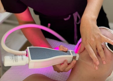 Skin treatment at HD Skin Clinic Lancs, Euxton, England, GB. Aesthetic specialist using advanced facial device.