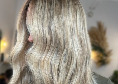Stylish blonde hair at Emma James-Creative Salon, North Berwick, Scotland, GB, showcasing elegant hairstyling.
