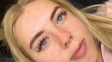 Lush Lashes By Holly