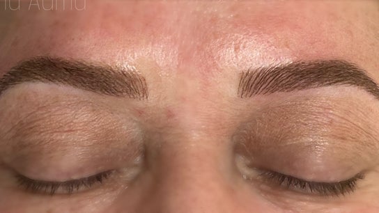 Delineate Eyebrow Studio