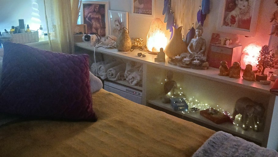 Gaia Holistics & Reflexology image 1