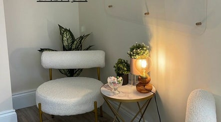 Hình ảnh 3 của EllieRoseMUA