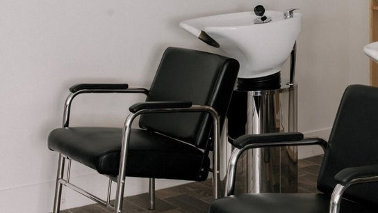 Glow Hair Studio