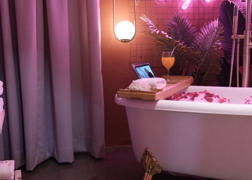 Luxurious bathtub with petals at The Ruumah Spa Signature, Petaling Jaya, Selangor, MY.