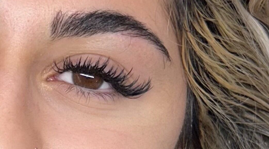 Close-up of expertly styled lashes at Lashnbeauty Co in Vaughan, Ontario, CA. Discover premium beauty services.