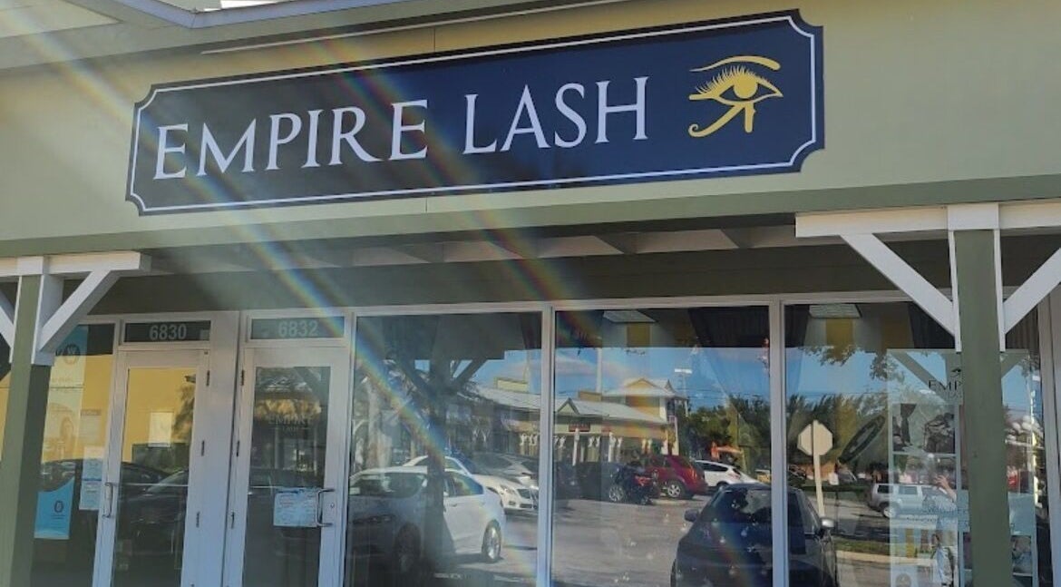 Front exterior of Lashes by Chiara in Hollywood, Florida, US showcasing welcoming entrance.
