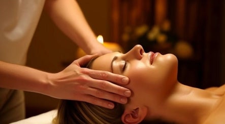 Relaxing head massage at Massage Season in Gaithersburg, Maryland, US. Experience ultimate tranquility.