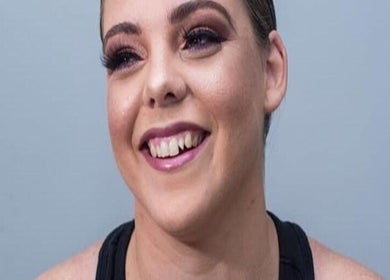 Happy customer with radiant makeup at Visage the Look, Saint Michael, Saint Michael, BB.