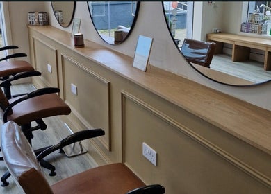Chic salon chairs and mirrors at Aoife Creaby Hair, Westport, County Mayo, IE.